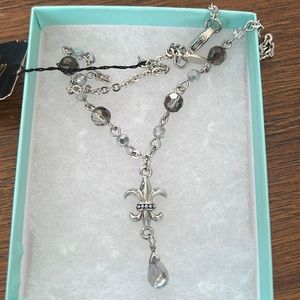 Choker necklace